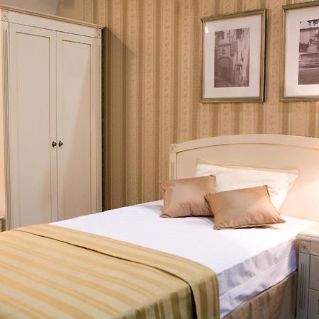 Hotel Kasyno Jarocin Phòng bức ảnh